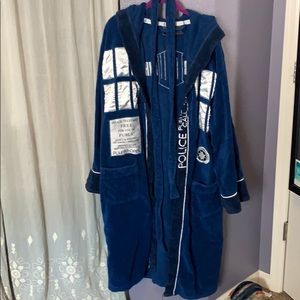 Doctor Who Tardis bathrobe